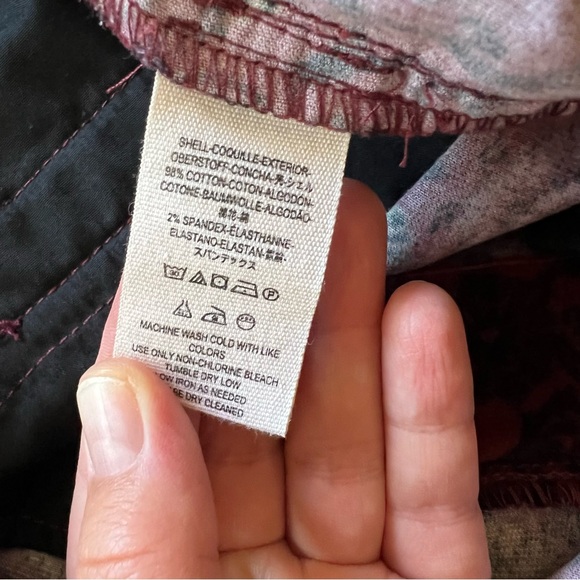 Free People Paisley Cropped Micro Corduroy Pants Wine Red Ribbed Floral Size 10 - Picture 10 of 11